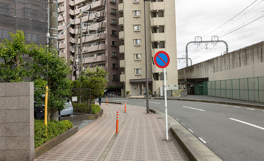 電車をご利用の場合